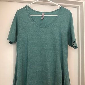 LuLaRoe Perfect T